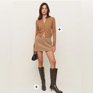 Reformation - Carla Low Waist Wool Skirt - Camel/Size 2 worn once!!!